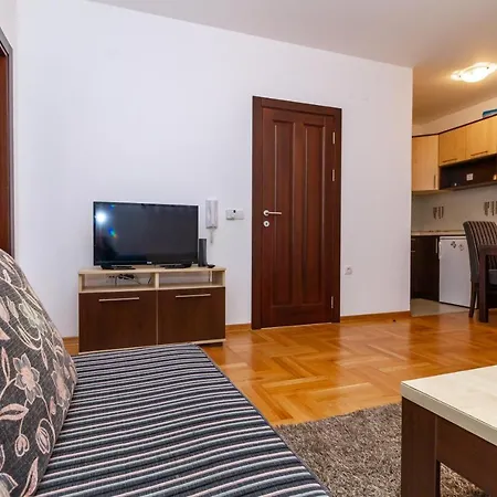 Draguljica Апартаменты *